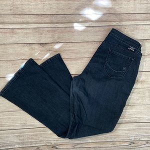 Source of Wisdom flare leg jeans size 16 dark wash